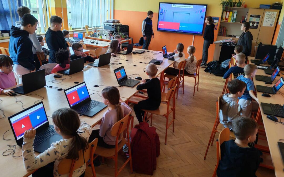 Osmaši u ulozi učitelja